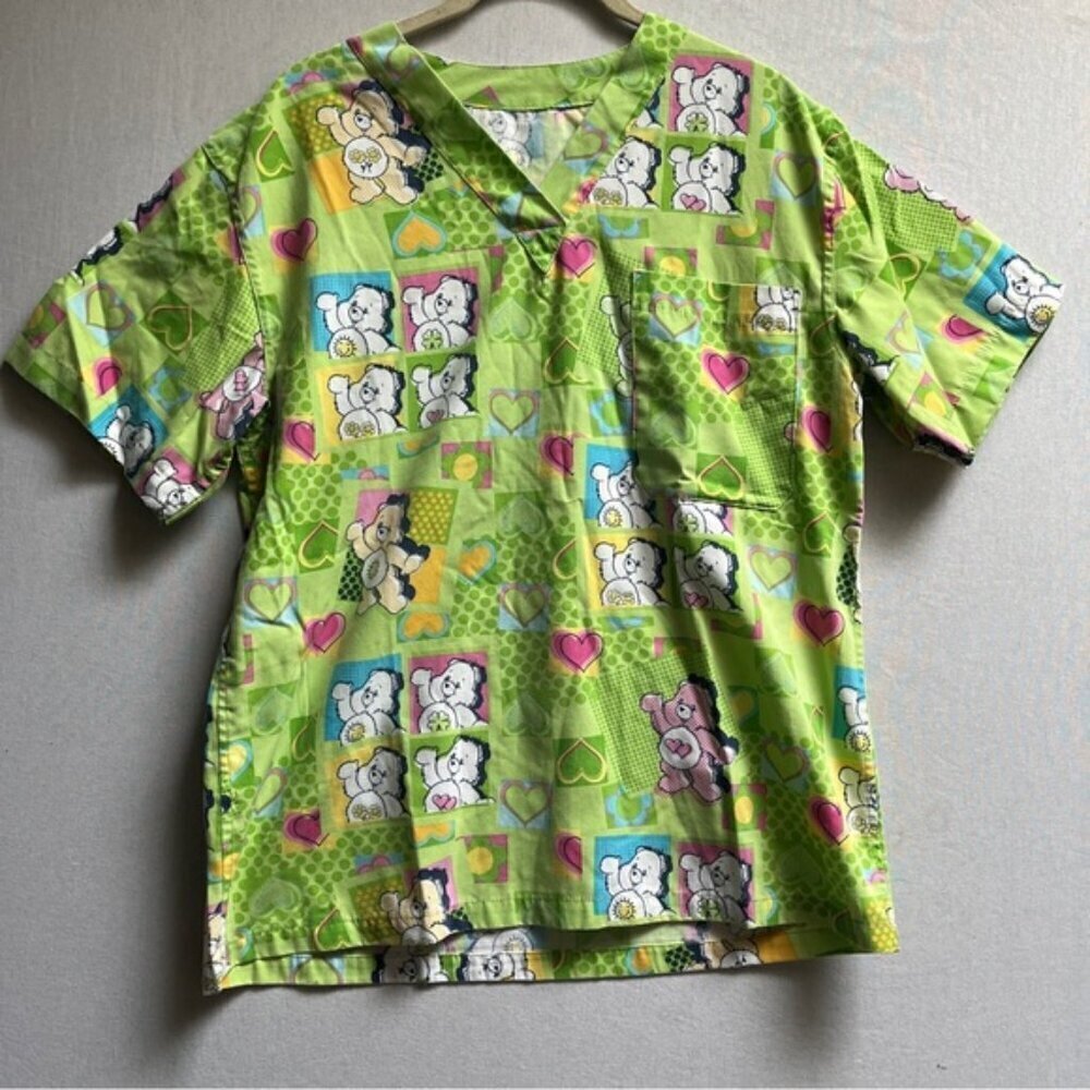 Care Bears Print V-Neck Short Sleeve Scrub Top Medical Nurse Size M